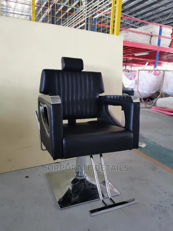 Barbering Chair · Photo 1