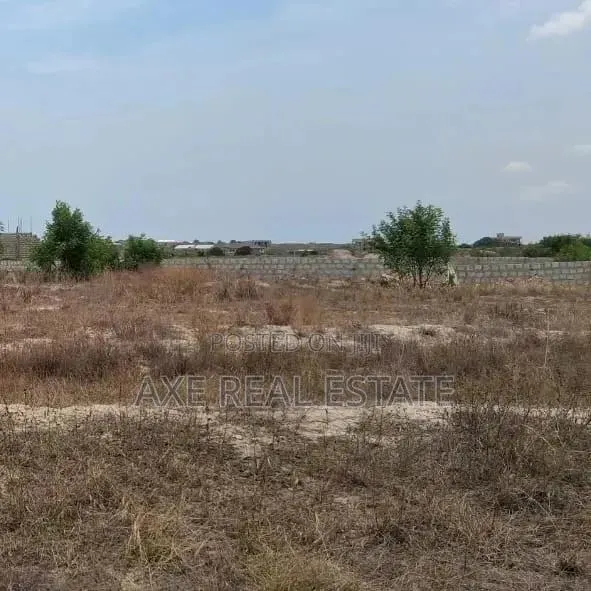 Don't Wait!! Buy Plots With Instant Paper Work @ Prampram Beach Road · Photo 1