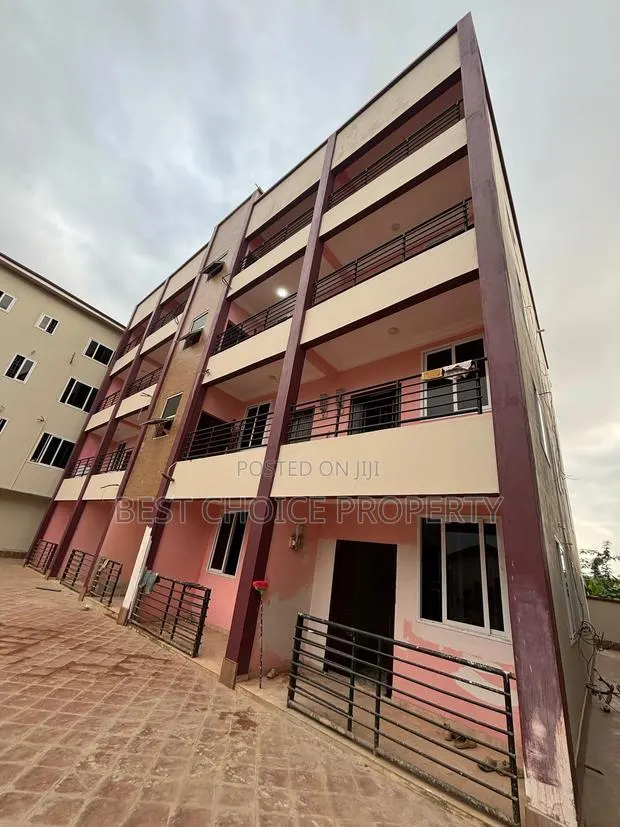 Chamber and Hall Sc for Rent at Oyarifa Teiman · Photo 1