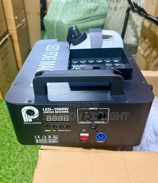 Prolumen 1500W Vertical Jet Smoke Machine · Photo 2