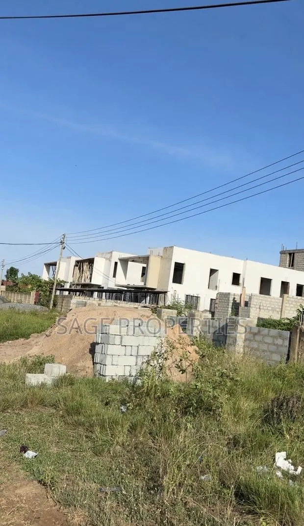 Registered Land at Police City for Sale · Photo 1