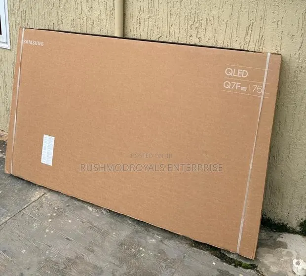 Samsung 75" Q7F QLED TV With Integrated Knox Security · Photo 1