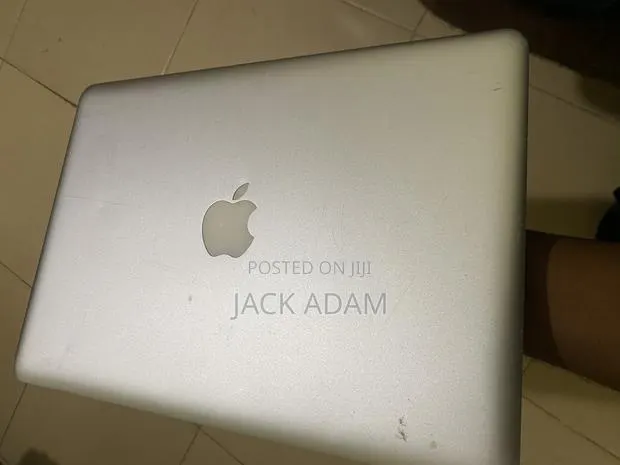 Laptop Apple MacBook 2012 8GB Intel Core i5 HDD 512GB · Photo 1