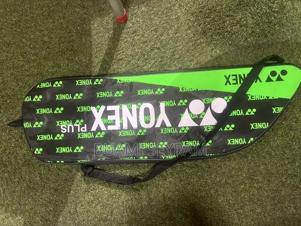 Yonex Badminton Racket Lemon Green · Photo 1