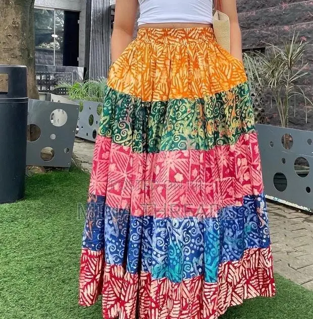 Maxi Skirt · Photo 1