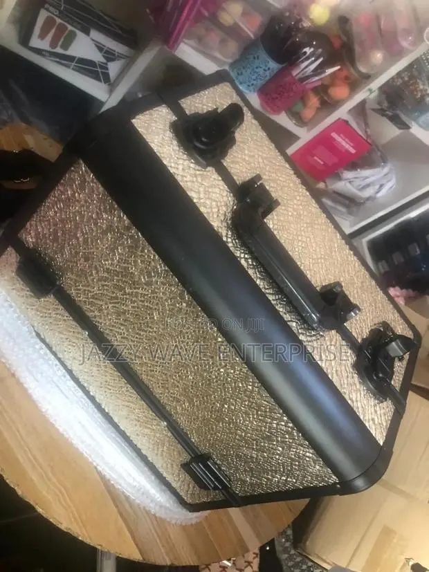 Make Up Box · Photo 1