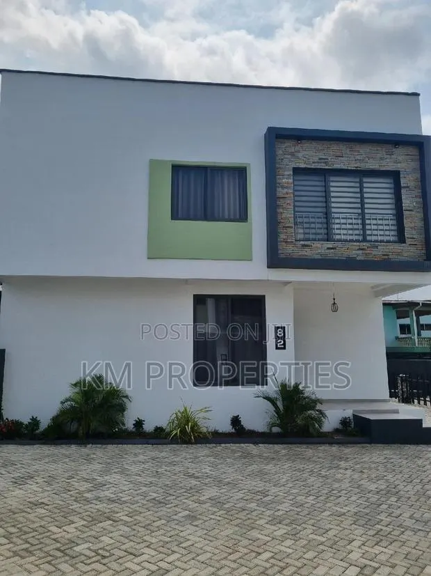 Furnished 3bdrm Duplex in North Legon for rent · Photo 1