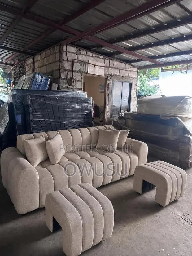 Three in One Sofa · Photo 1