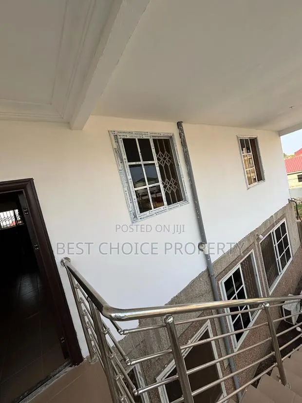 Single Room Sc Available at Adenta Housing Down · Photo 1