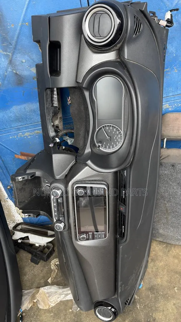 Nissan Kicks 2015 2018 Dashboard · Photo 1