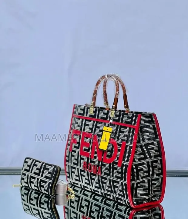 Fendi Roma Tote Women’S Handbag ( 2 in 1) · Photo 1