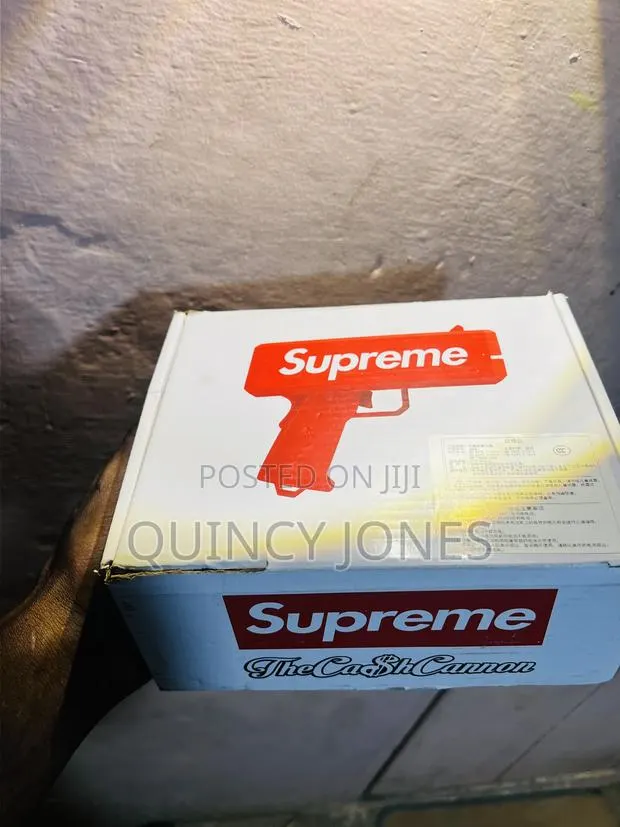 Supreme Money Gun · Photo 1