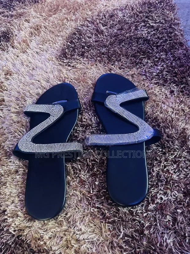 Black Rhinestone Zigzag Slide Sandals · Photo 1