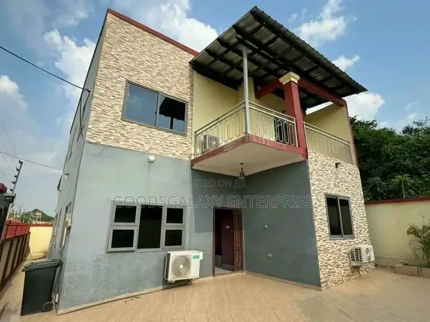 4bdrm House in Asokore Mampong Municipal for sale · Photo 1