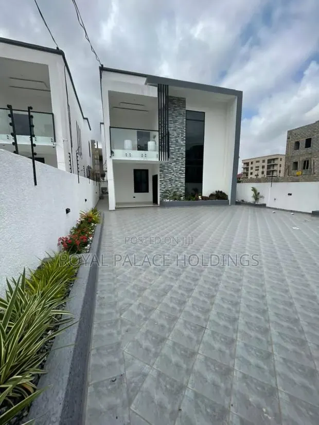 4bdrm Duplex in Hills, Ability for sale · Photo 1