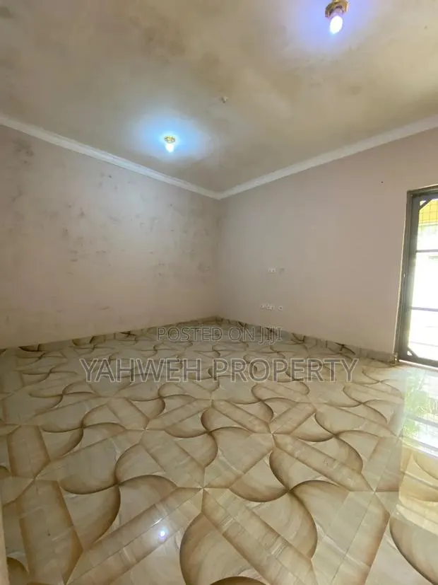 1bdrm Apartment in Kotobabi, Down for rent · Photo 1