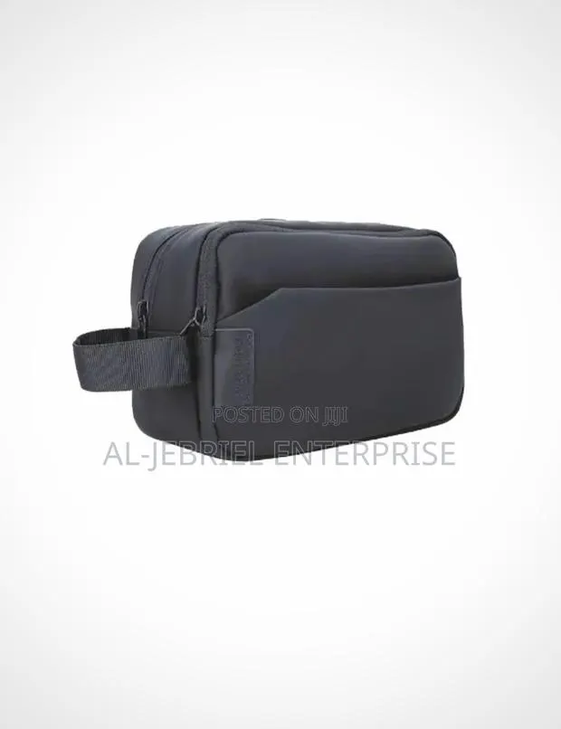 Urban Travel Pouch · Photo 1