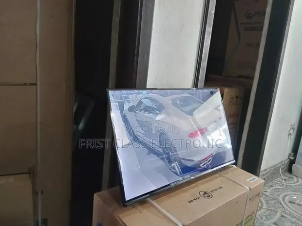 TCL 32 Smart Tv Energy That Powers Endless Entertainment · Photo 1