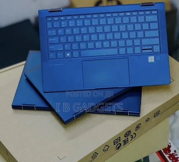 Laptop HP Dragonfly G1 16GB Intel Core i5 SSD 256GB · Photo 4