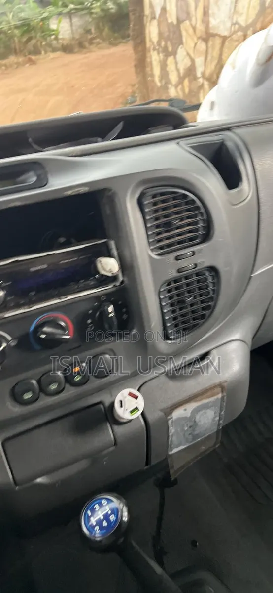 Ford Transit 2008 Silver · Photo 5