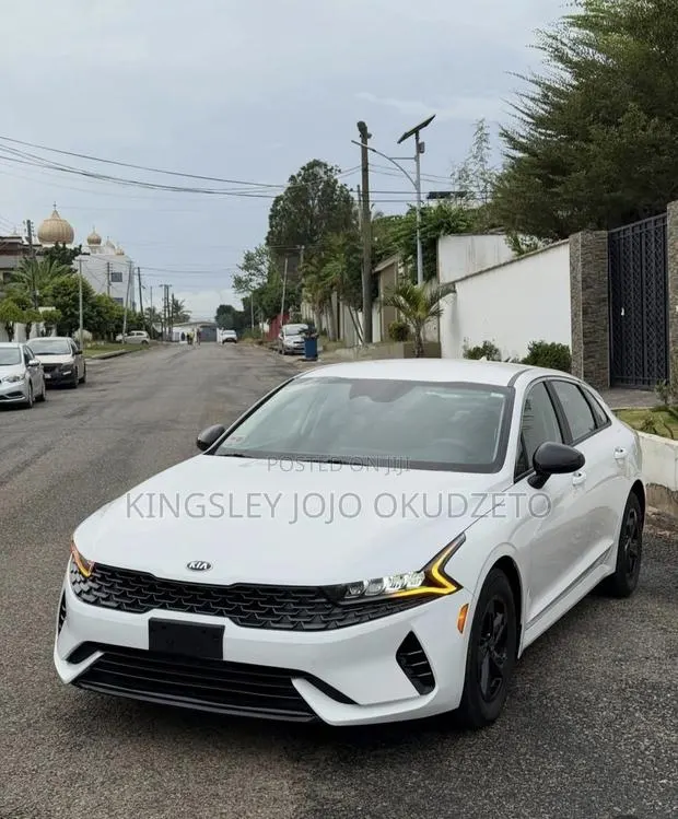 Kia K5 1.6 T-GDI 2021 White · Photo 1
