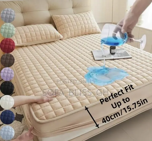 Waterproof Bed Covers for King Size Bed · Photo 1