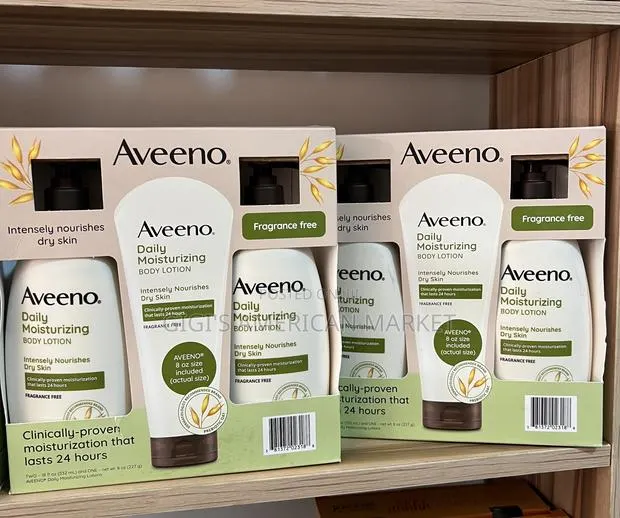 Aveeno Daily Moisturizing Body Lotion · Photo 1