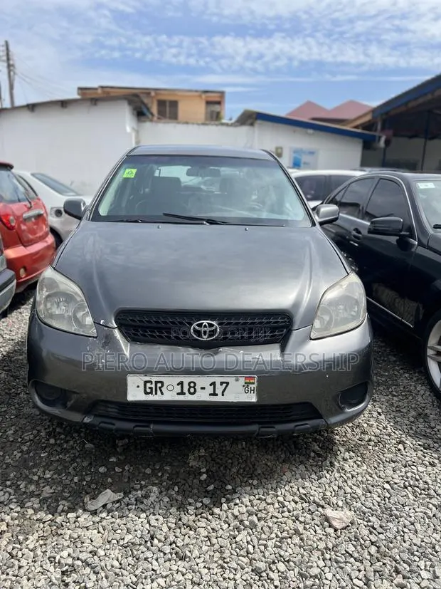 Toyota Matrix 2010 Gray · Photo 1