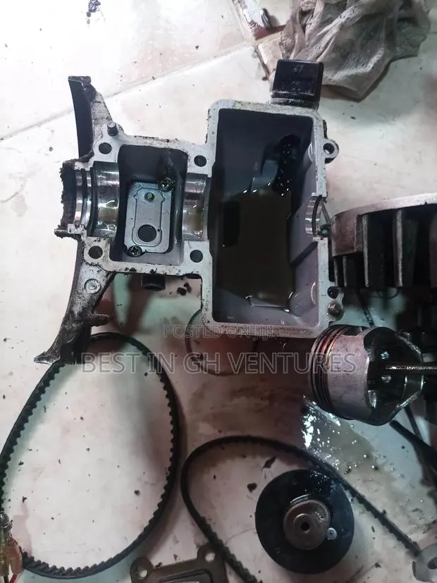 4 Stroke Brush Cutter Repairs · Photo 1