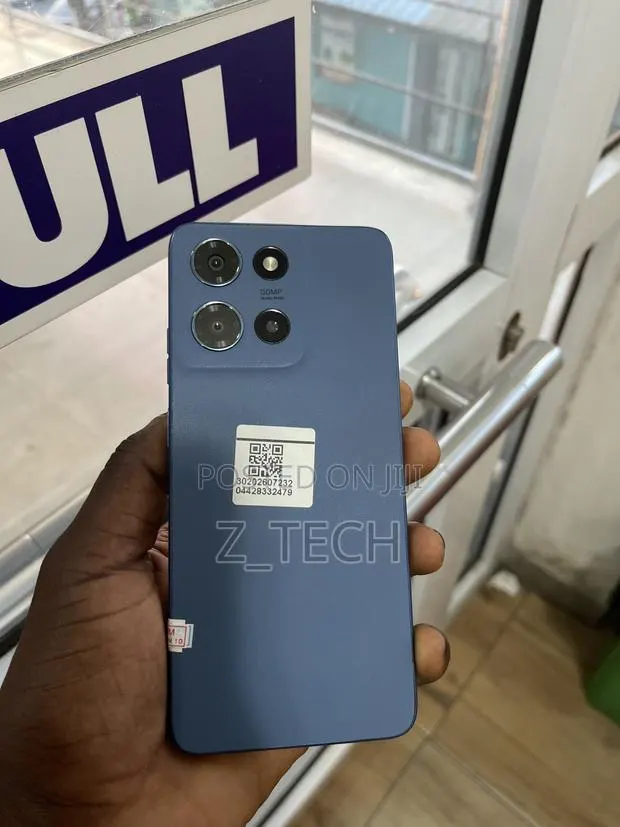 New Motorola Moto G (2024) 128 GB Blue · Photo 1