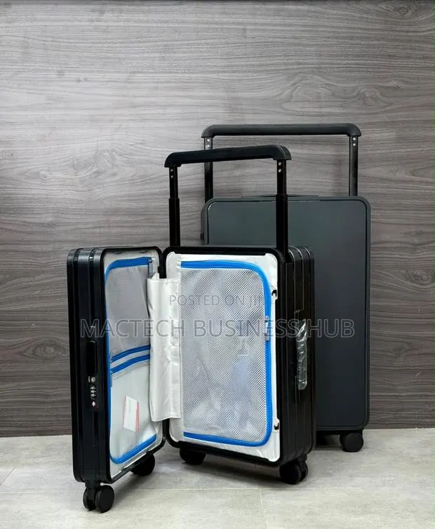 Modern Hard‐Shell Suitcase Set (20′′ + 24′′) · Photo 1