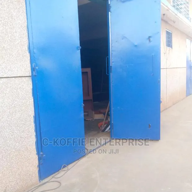 Big Warehouse Rent at Dzowulu · Photo 1