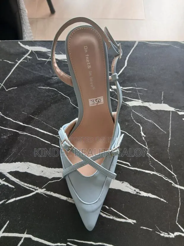 Women Blue Shoes · Photo 1