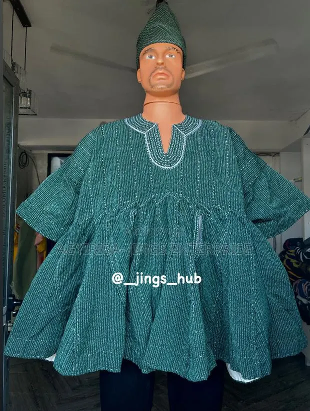 Green Handwoven Smocks · Photo 1