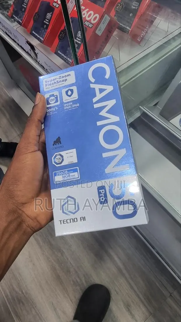 New Tecno Camon 50 Pro 256 GB Black · Photo 1