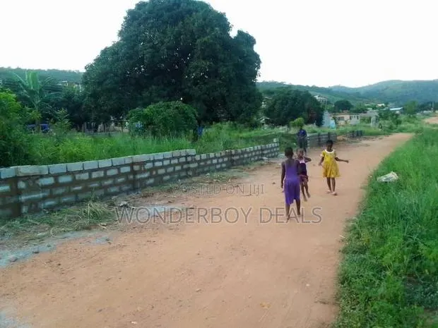 Land for Sale at Dodowa Near Ghanata Senior High School Roadside · Photo 1