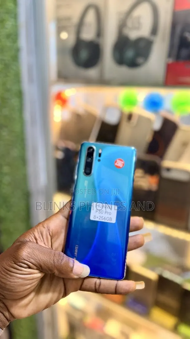 Huawei P30 Pro 256 GB Blue · Photo 1