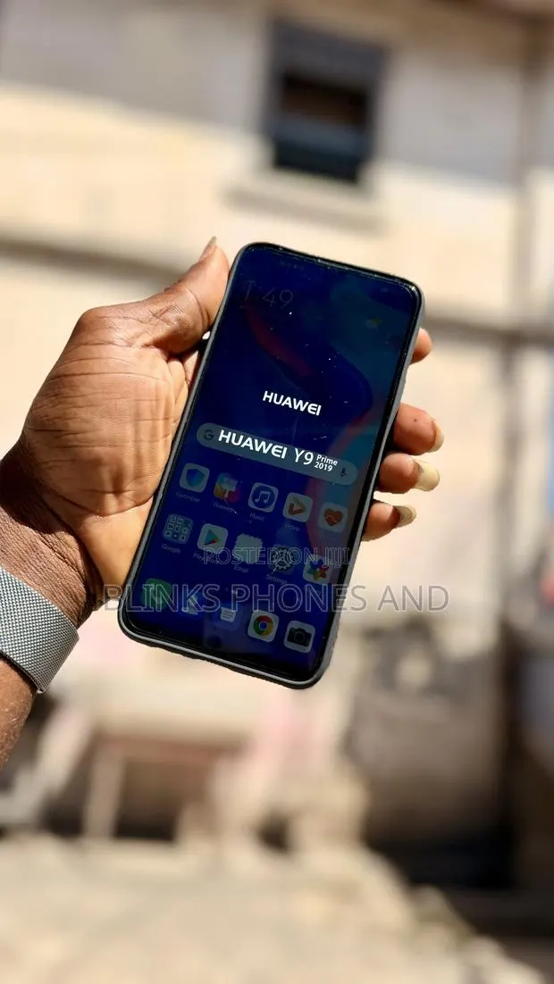 Huawei Y9 Prime 2019 128 GB Bronze · Photo 1