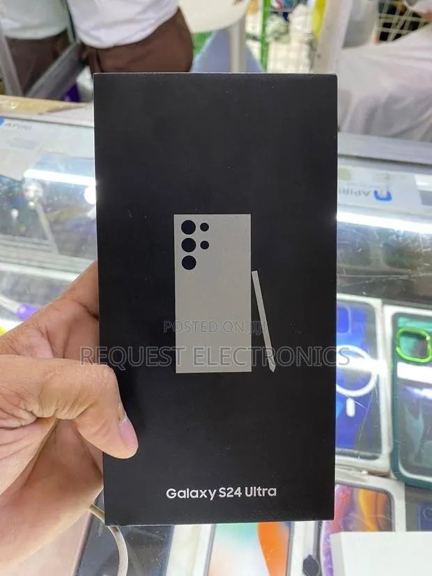 New Samsung Galaxy S24 Ultra 512 GB Silver · Photo 1