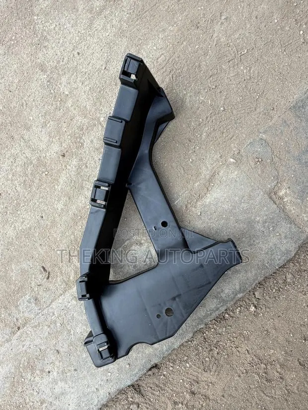 Honda Civic Headlight Seat 2016,2017,2018,2019 · Photo 1