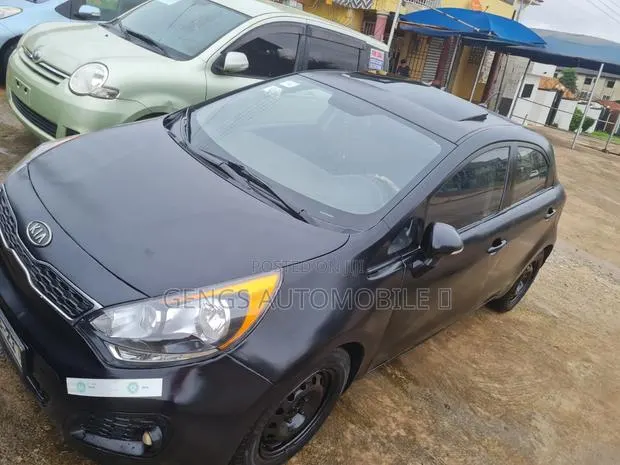 Kia Rio 2013 Black · Photo 6