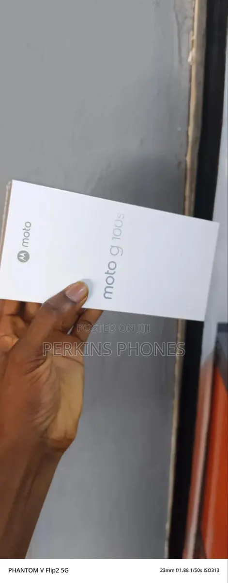 New Motorola Moto G100 256 GB Black · Photo 1