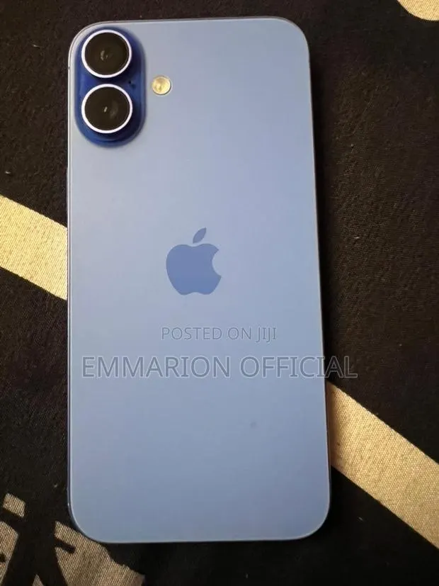 Apple iPhone 16 Plus 512 GB Blue · Photo 1