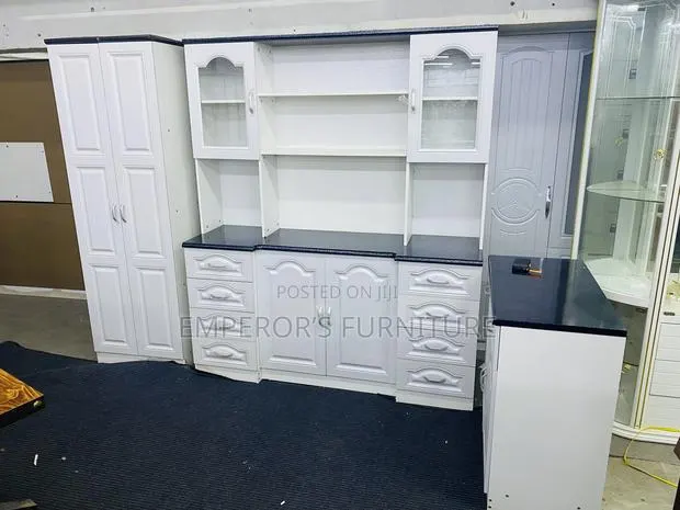 Quality Modern Kitchen Cabinet Set · Photo 1