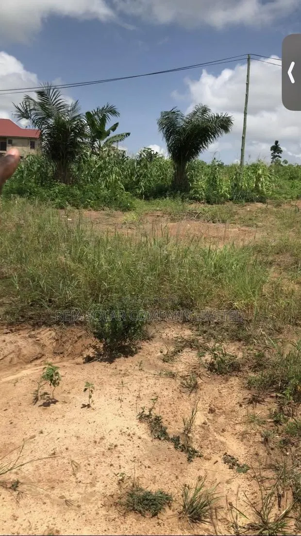 Lands for Sale at Amasaman · Photo 1