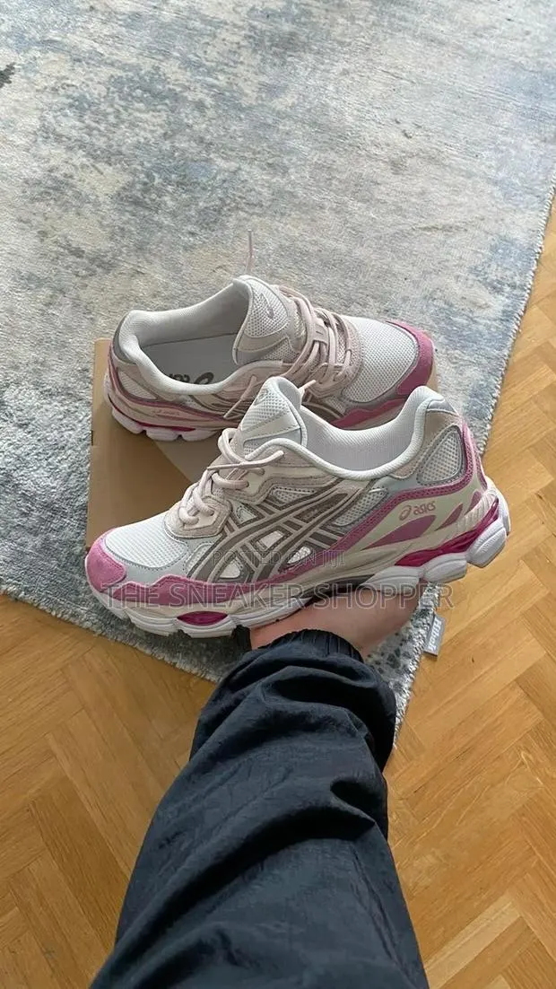 Asics GEL-NYC "White / Sweet Pink" · Photo 1