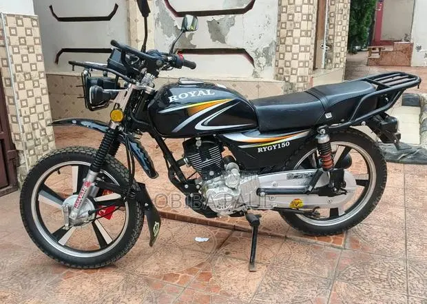 Royal Motorcycle 2026 Black · Photo 1
