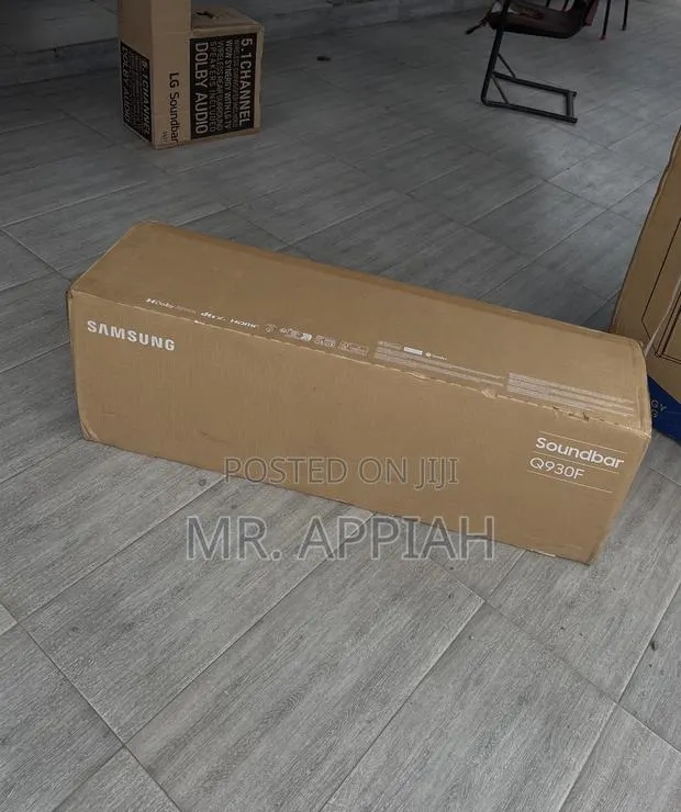 Premium Sleek Samsung Q930F 880Watt Sound Bar(Black)9.1.4ch · Photo 1
