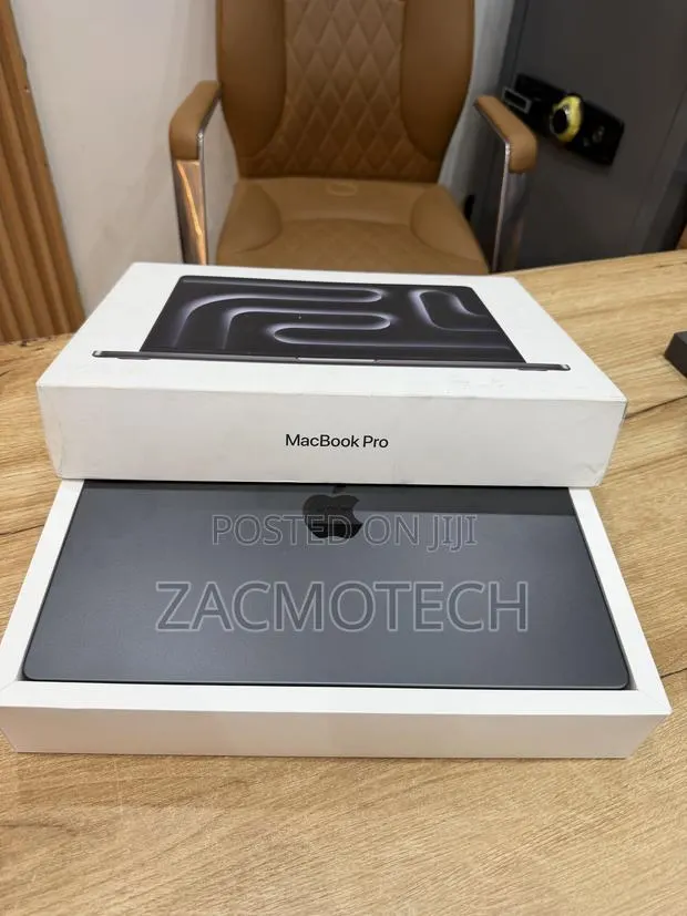 Laptop Apple MacBook Pro 2026 M5 Pro 24GB Apple M5 Pro SSD 1T · Photo 1