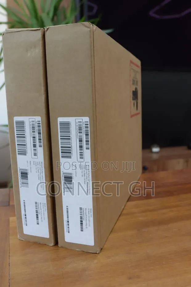 New Laptop Microsoft Surface Laptop 6 16GB Intel Core Ultra 5 SSD 256GB · Photo 1